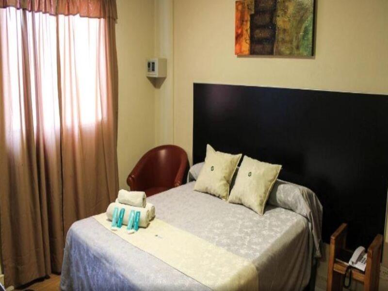 Hotel Alto Parana Córdoba Buitenkant foto