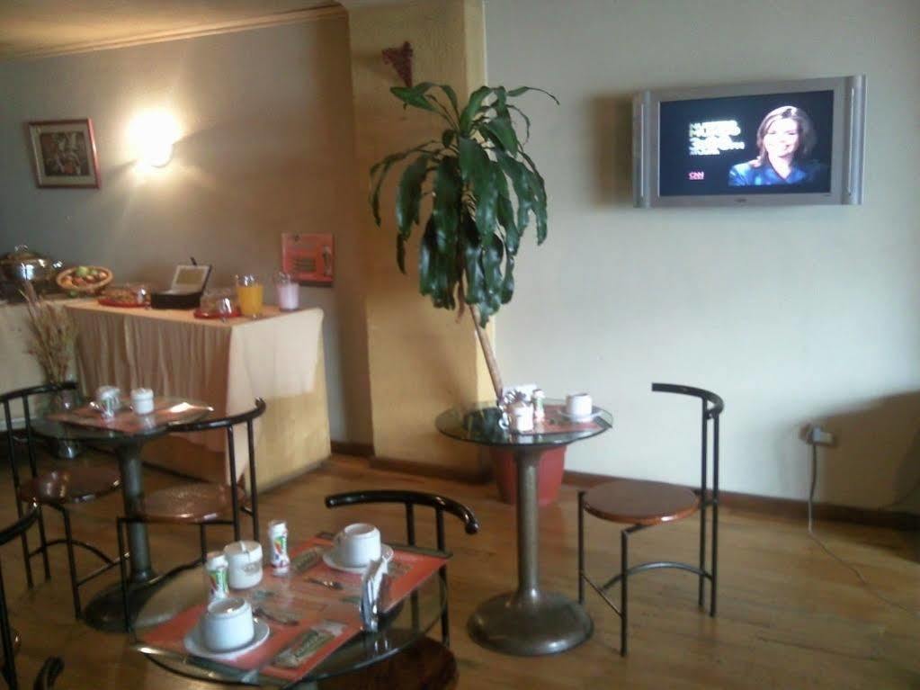 Hotel Alto Parana Córdoba Buitenkant foto